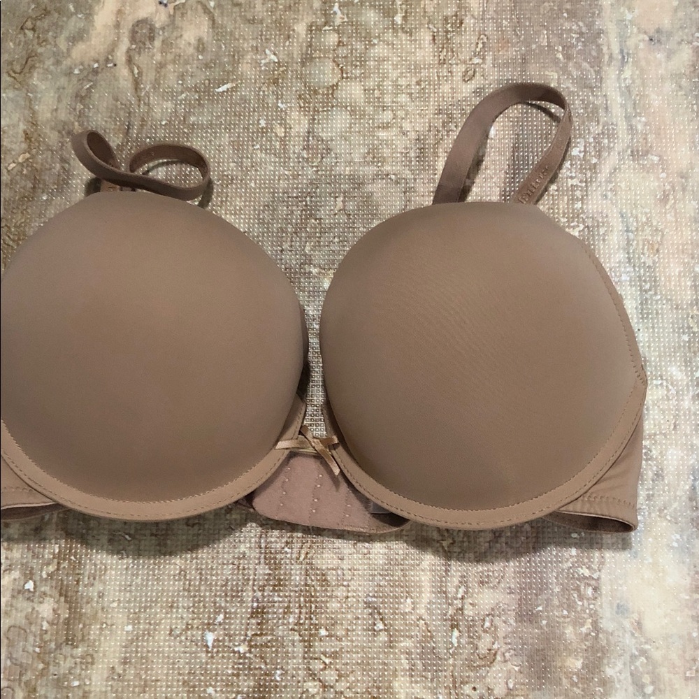 Affinitas Smooth T-Shirt Bra in Light Brown